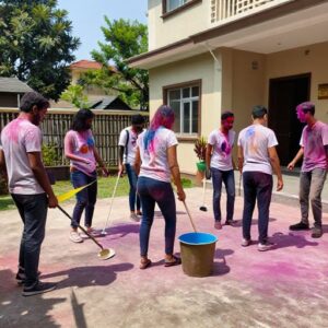 TOP 10 HOLI ESSENTIALS